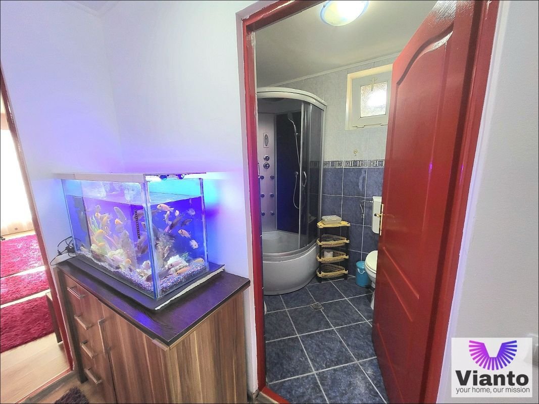 0418705573904cc28fa9693a93c43d69-2