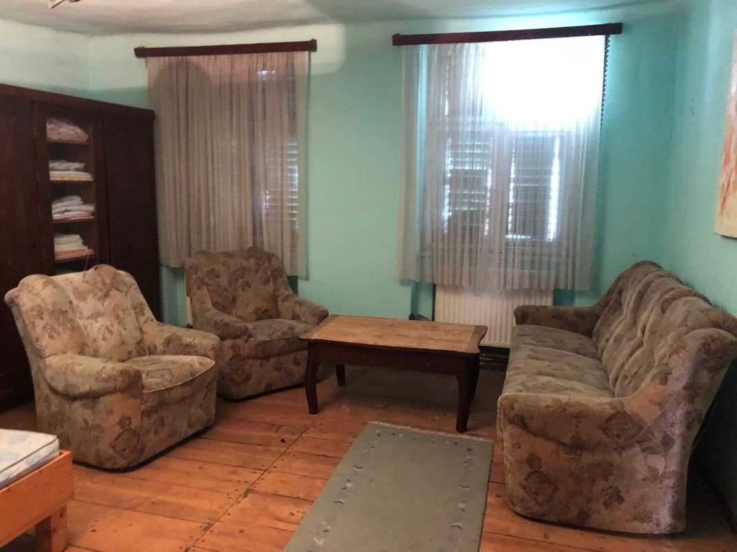 1796cb95916c460e9d7ea2ef0a08e0f1