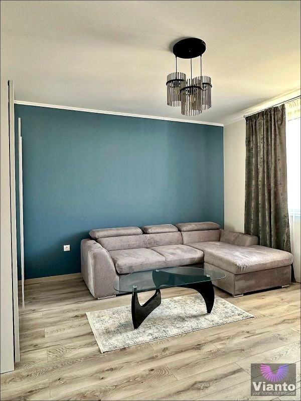 689f2cc0c2334dab81f429b4512411f0