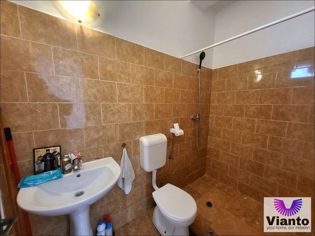 af31b944dae34cc3ae7c7a2bae3cb664