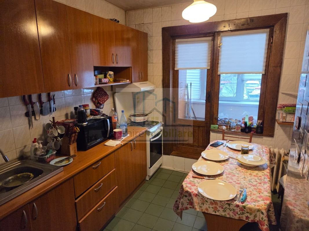 decbdf42bc8d4b87bc26bd38841f511d