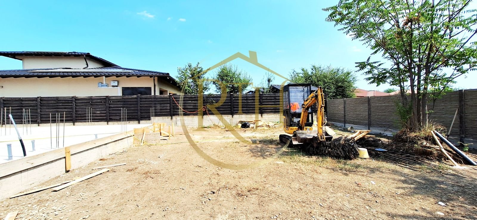 00661ece093a4dbabb72c506f088de0f