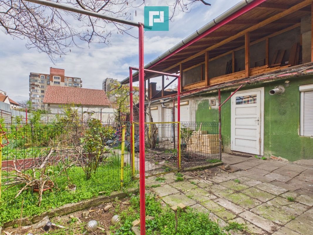 01e1bd09722746648df490a1f71f09ff