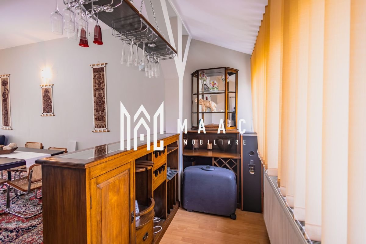 09885a2046864d0ba77e3ec12e0385eb