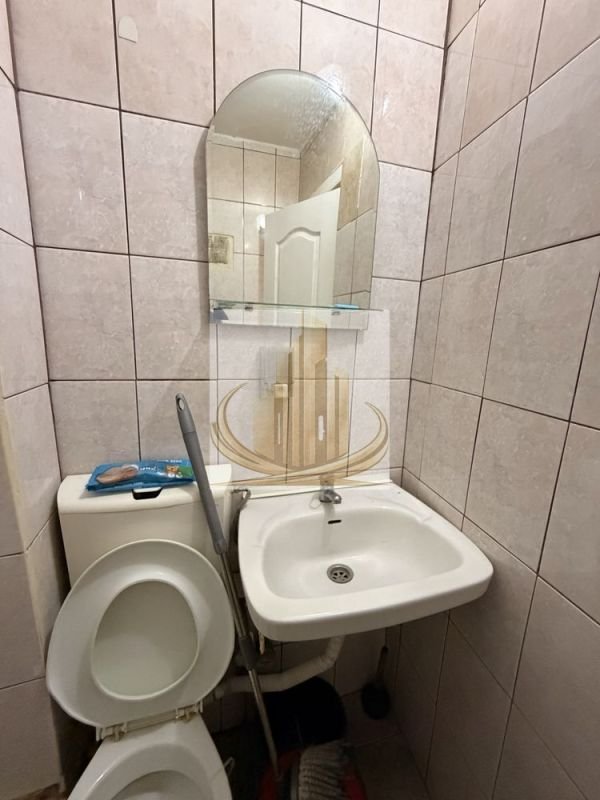 0c34905786764cc784575934b8c5f4b2-1