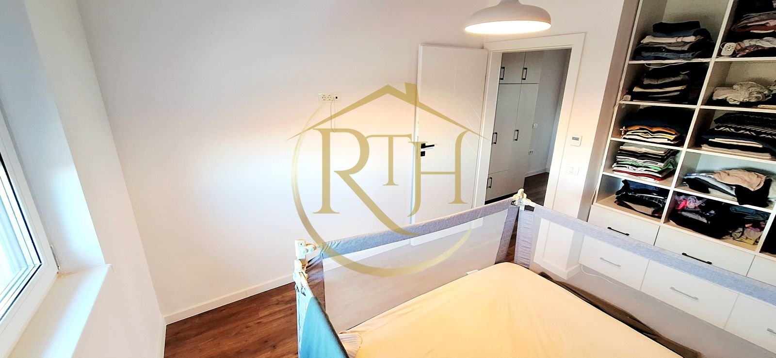 0ef15c1dc15c49a988c624a5e851b6e4