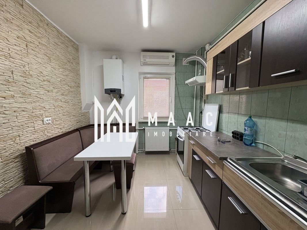 10fffda9b7d3427bb82f7e08190d4a46