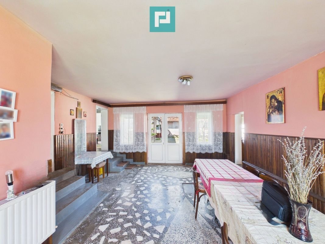 111377dd7ce244f1a77bb4253fa51c22