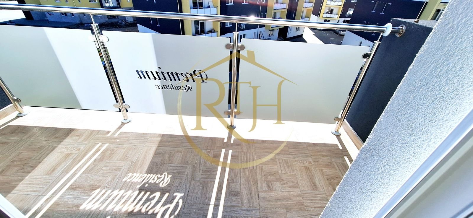 14ad95751c864652935aaac33dc1478d