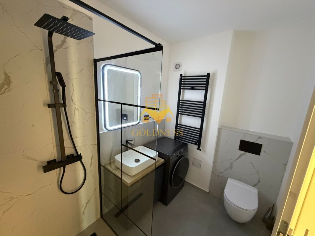 16a447c8d57f48bfb3c4f5a305eea8b2