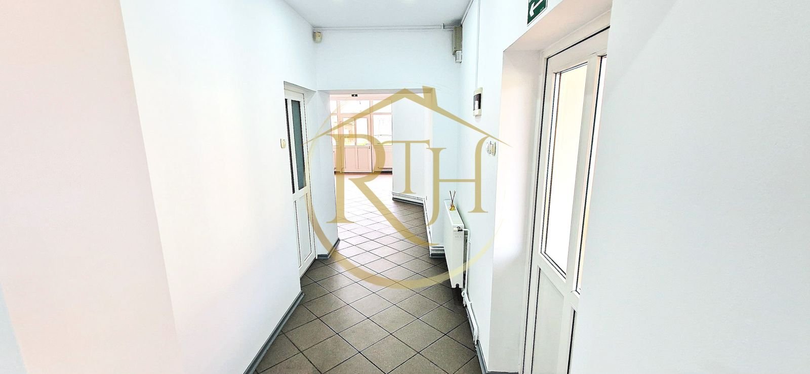 16dac95d3af642e481e545283a7f2637