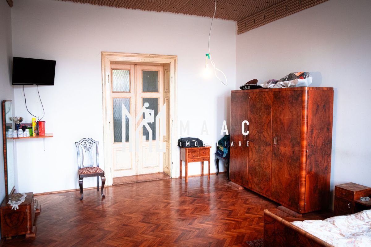 1c37b275f0a0477fa9b4141f96ccec15