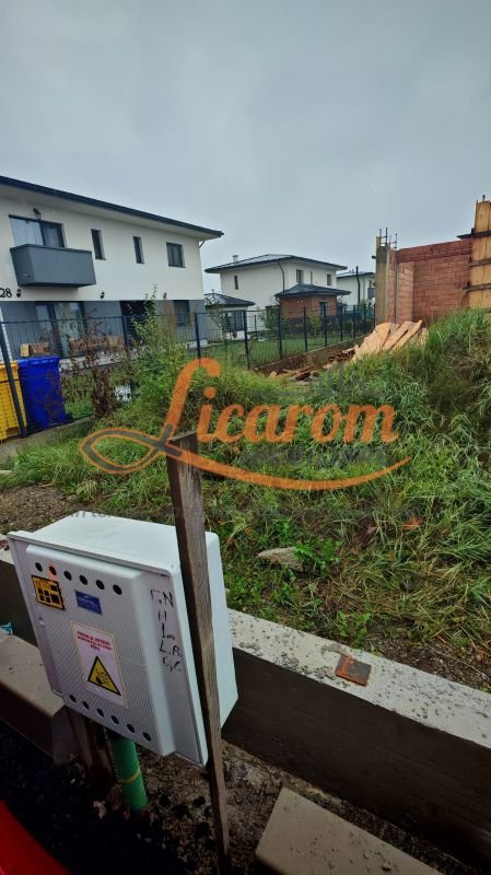 1e6aee53590a4217b7154ca8783e85f2