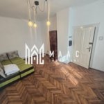 Apartament la casa cu 3 camere si curte Strada Bucegi