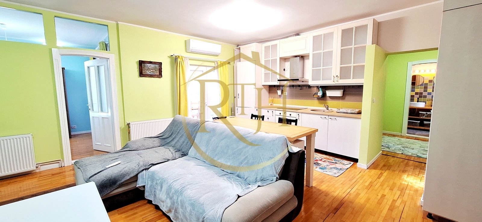 27807a4f4e00469a8162b1e4ef2993de