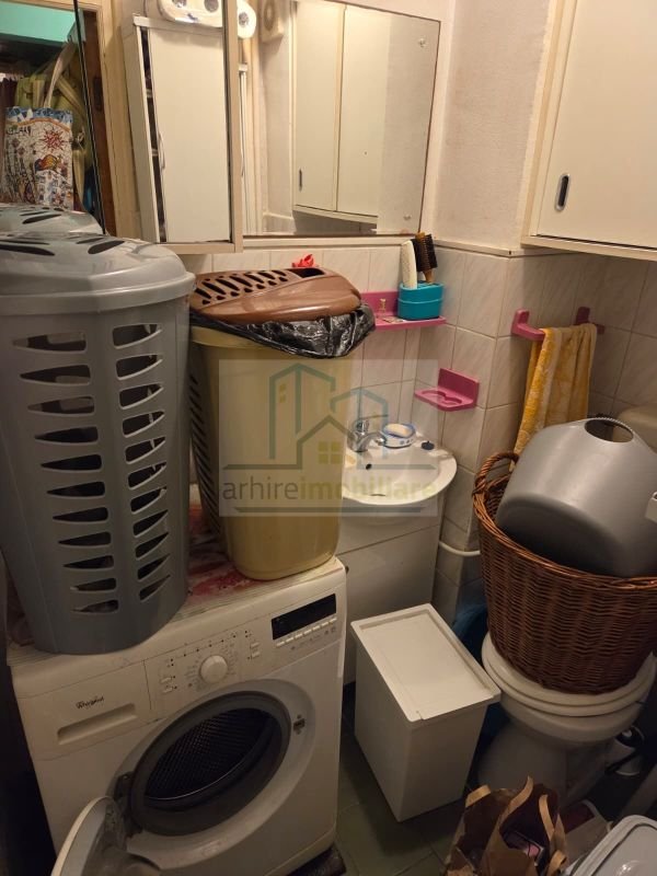 298fc1777ee54944adcae6a390d60920