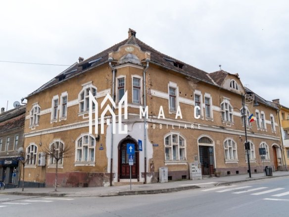 Spatiu comercial/ Birou I 9 camere I 360 mpu I Centru-Agnita