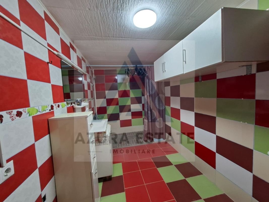 35dfc8ce73814a73bac24e418aa587ea