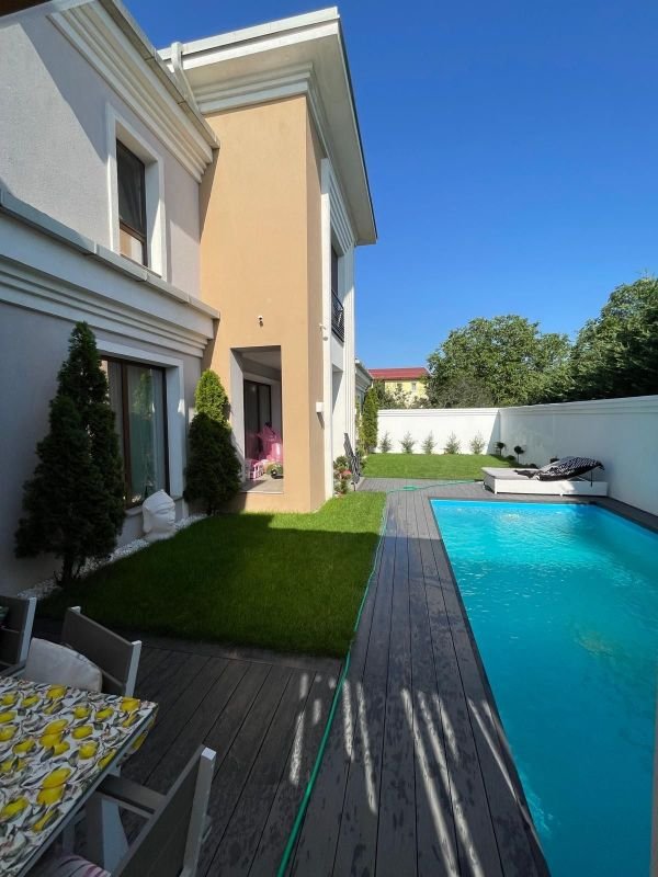 3ac6b7a2de4c4fbb82c79f51b2ce7004