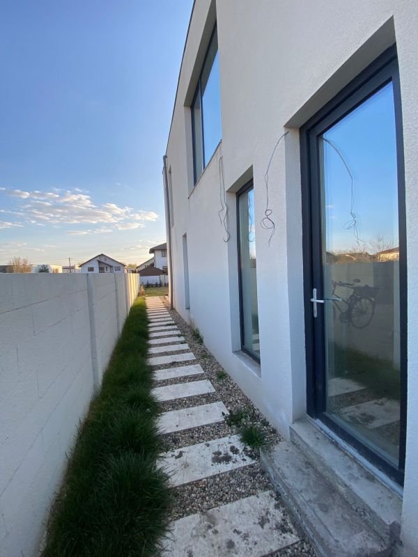 400a3cd92b91475da566f5adb11eea76