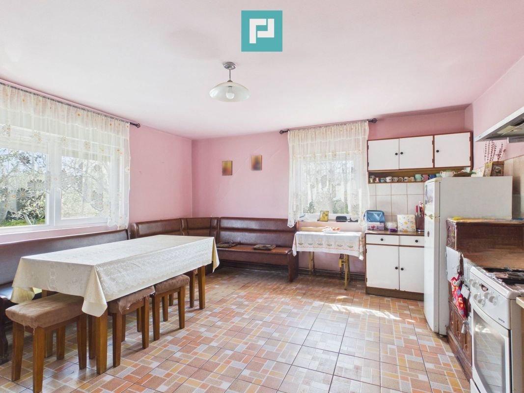 40a48b638b1d425aadf5e16d939f5743