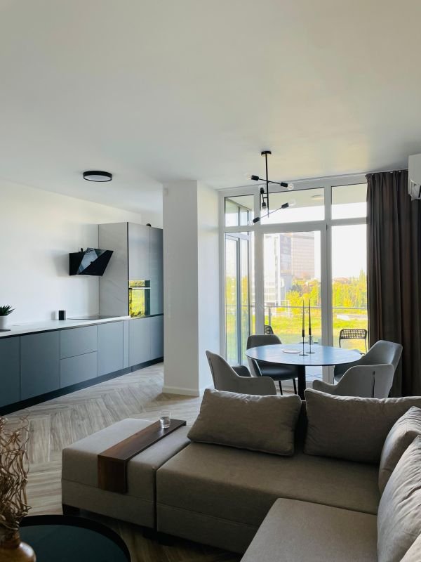 41f7e77def8d4f20aa9e04df1e68bf9f