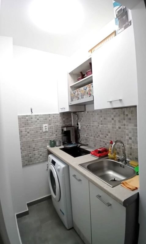 42d87c10791842fd8c4a627e20bd003d