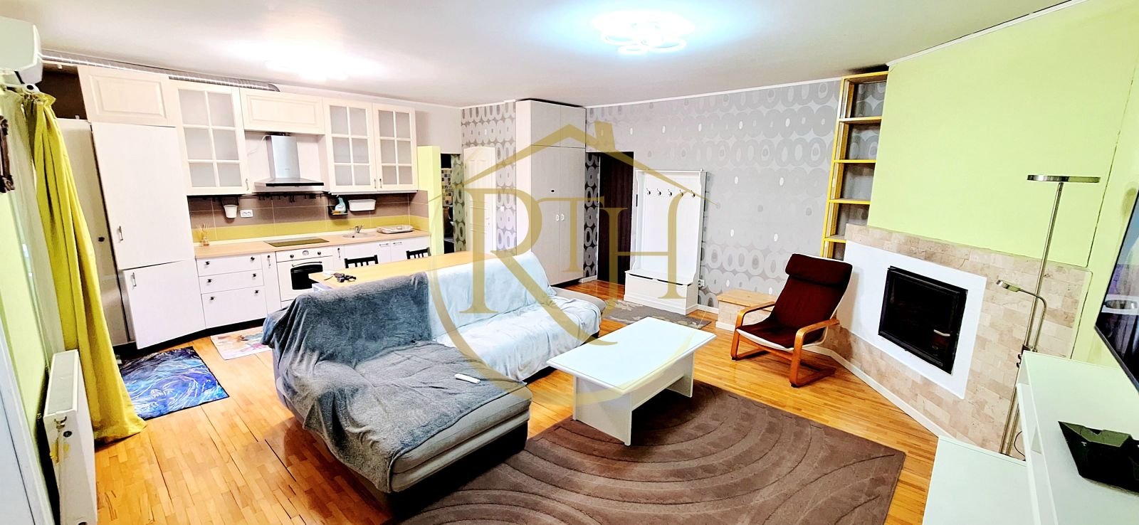 472056c93e7c45a3b6b3d878844e0206