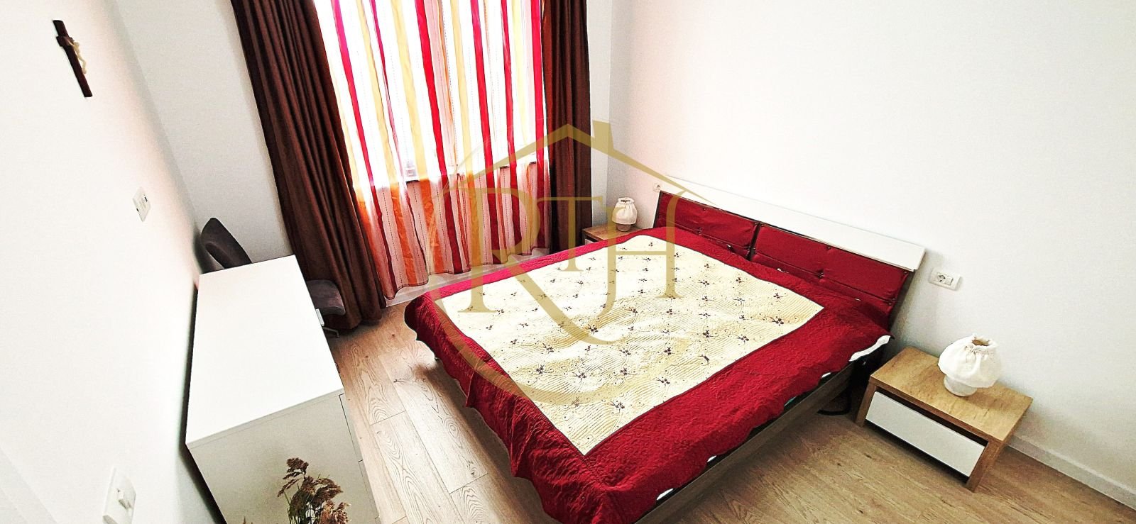 4b79d5de5bce4b26b15d9e223cd5a8c3