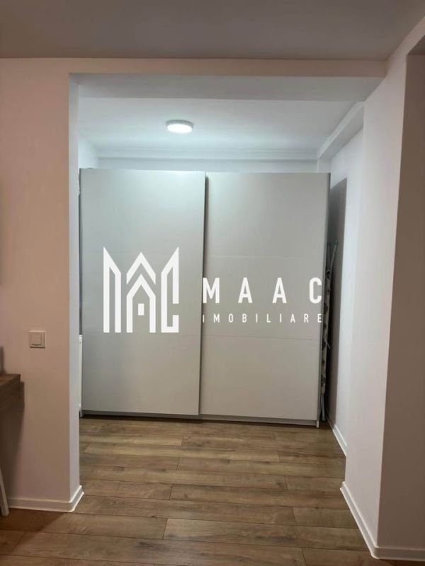 519842df7c5a43b19990ee94f68d6c57