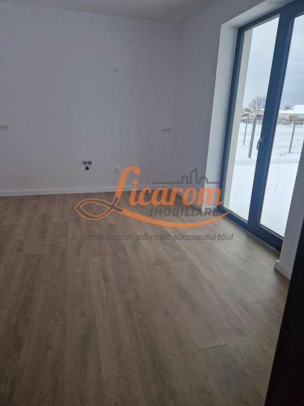 54ef48767ad94e76bb17a25ea679bb09