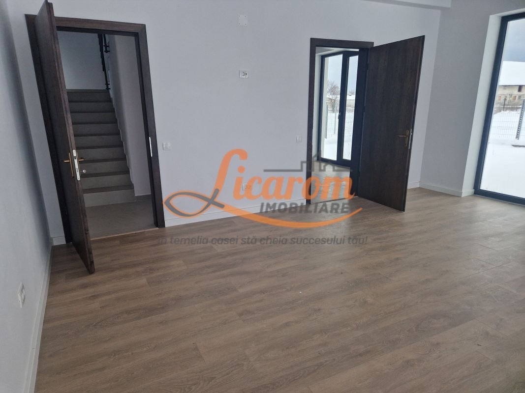 5eeeefd5b91b4b89a6b061e0908aec0d