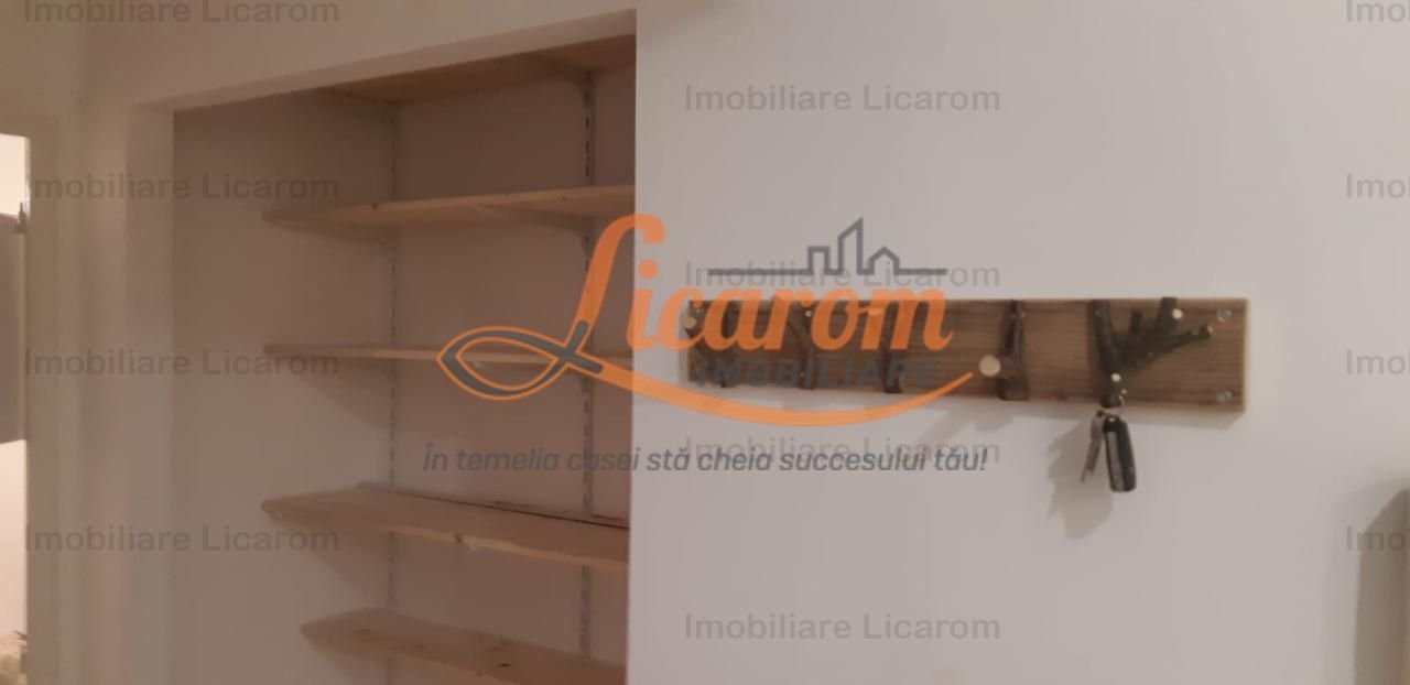 5f627fb55e4e4736939edc8c068a7247