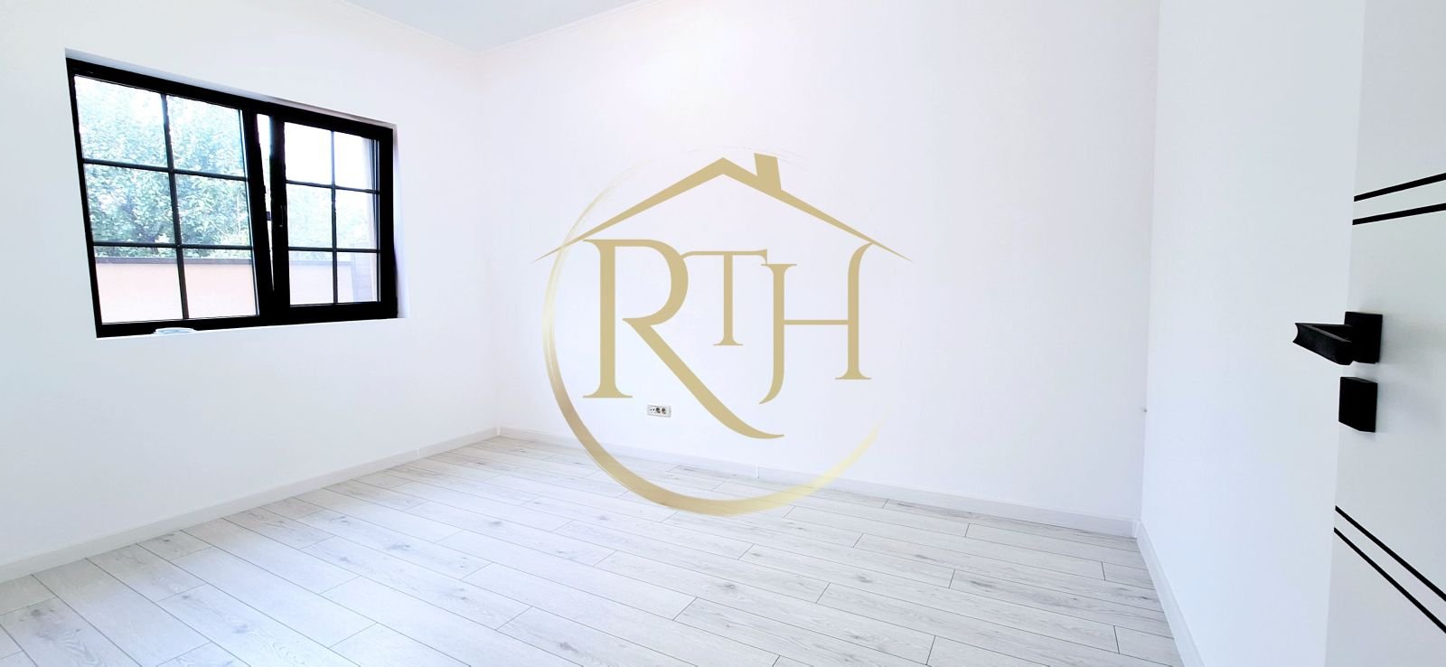 61b8962f84994309afac056035927ace