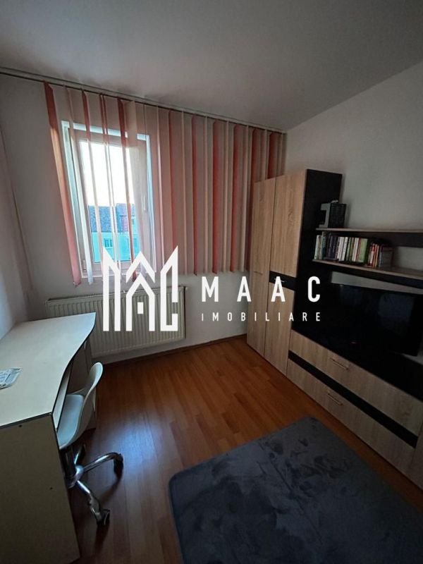 63d8c9d2a2c04639b0f4ca2db49483ba