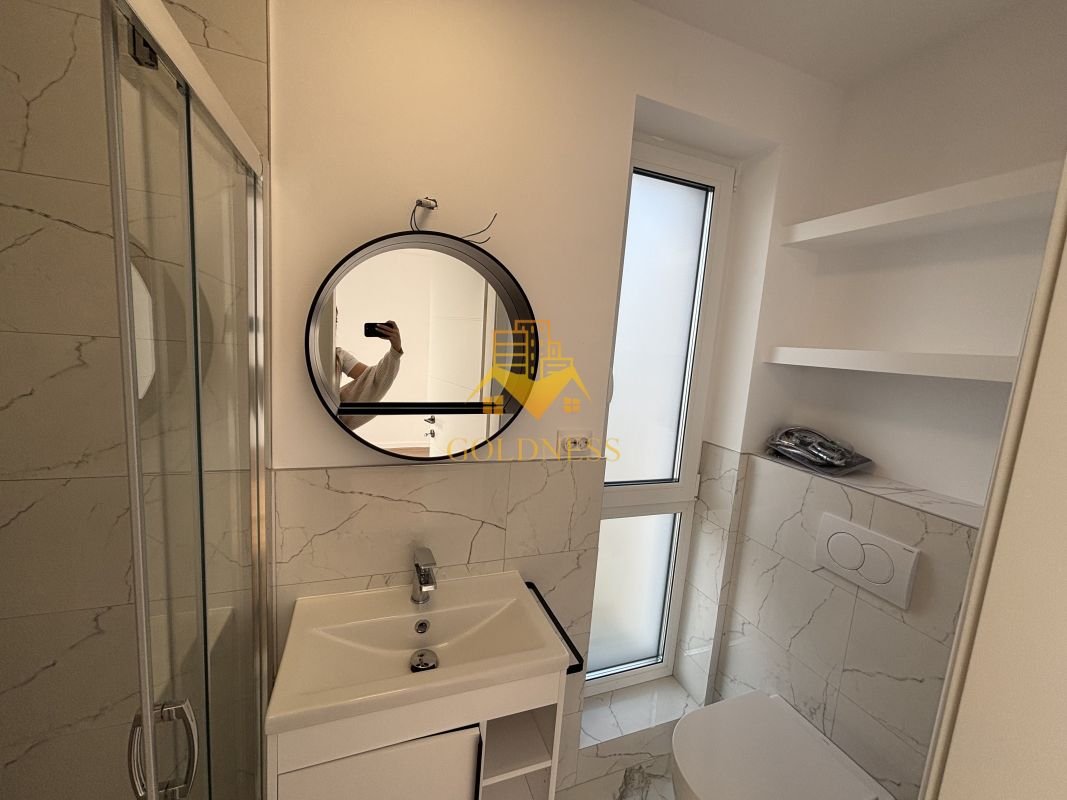 65bfcb4e61bf456b8190c4b6cd60e9dc