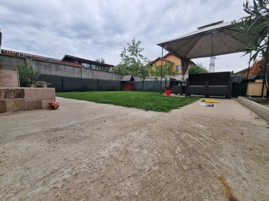 6946913ce1e4414d9e2bb6ff0ac3313c