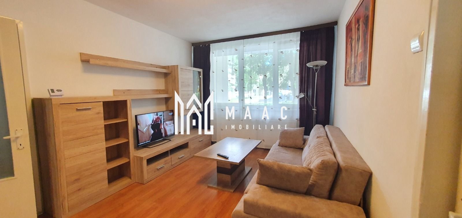 6fbabeda08d6415a9caa287516191ea3-1