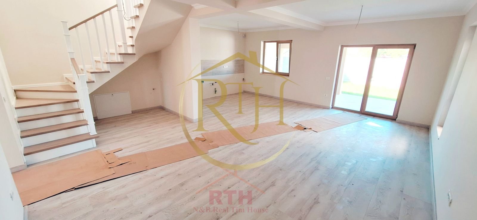 779559e2aad641729df79501a021a919