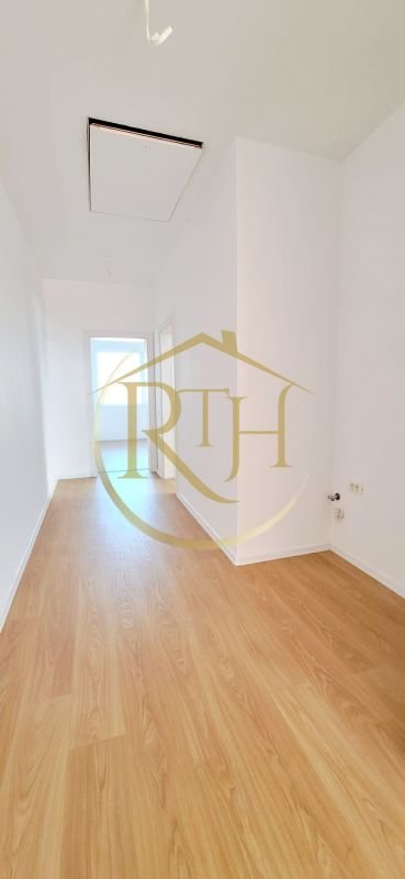 7b61e1c45c90440c89fc87c121c8356b