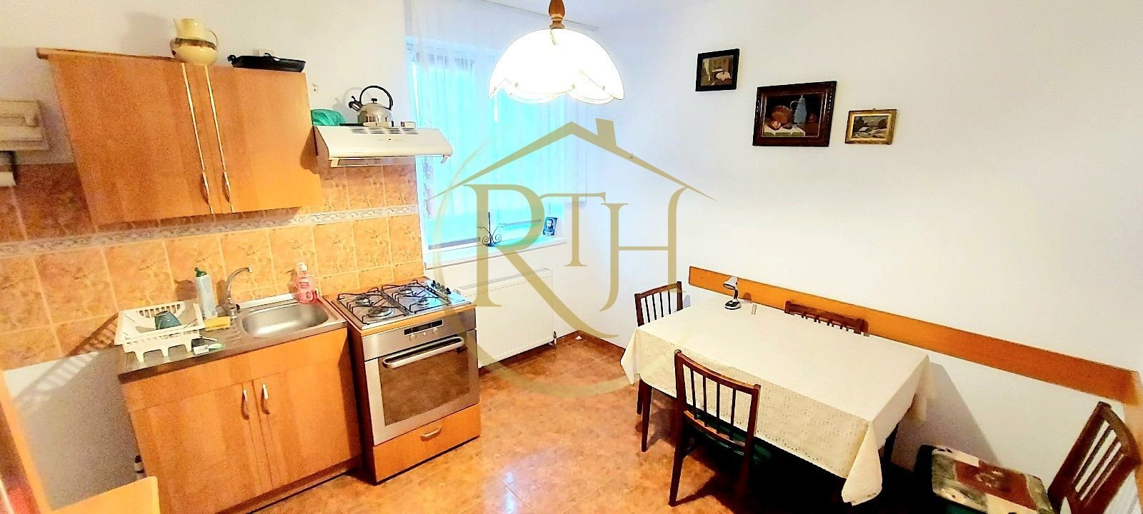 7f1fa9c44fc747c0ab8813331275f571