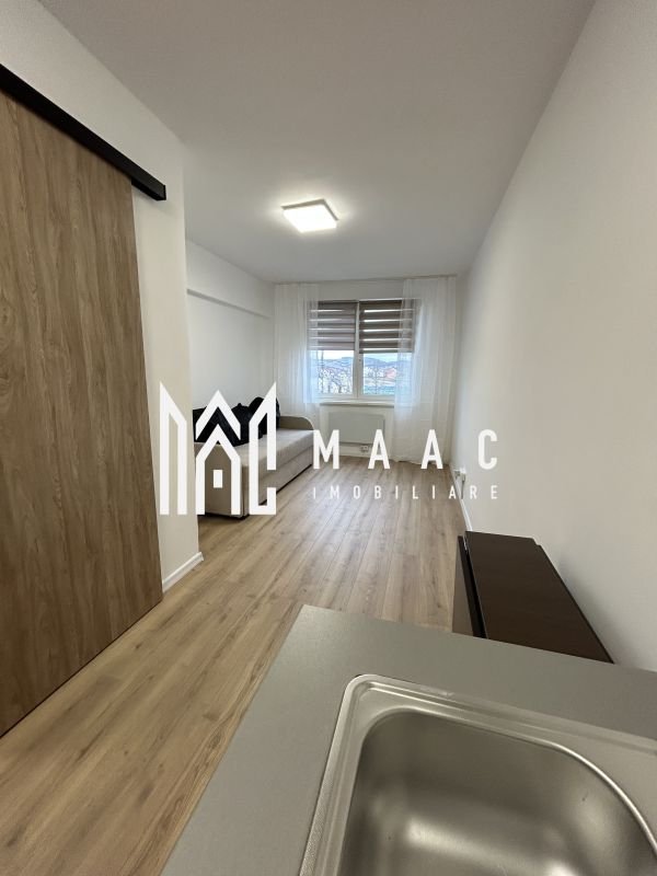 8371fcb79a744163b0f0e03fb4750ff0-1