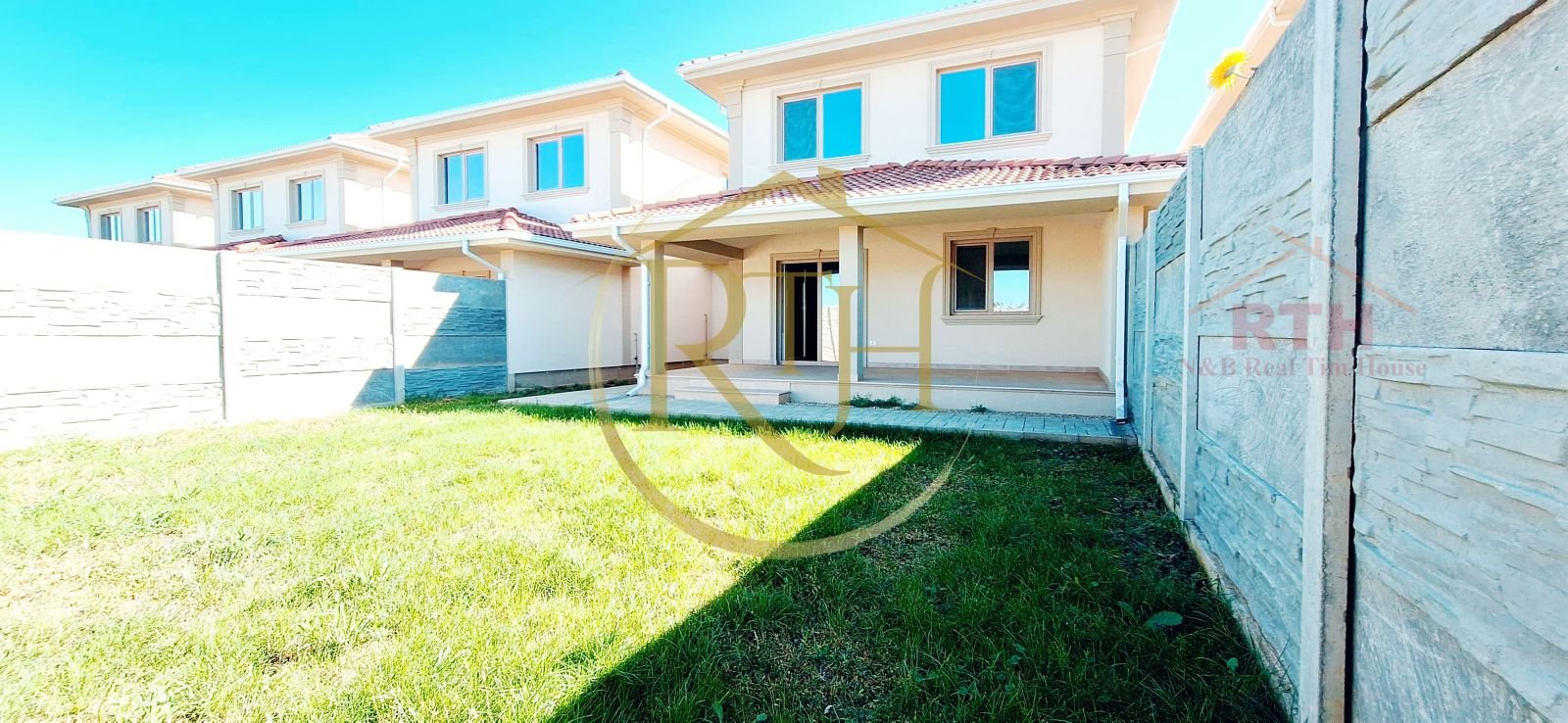 83cead12f1034c5c9b2d8a0625144a5b