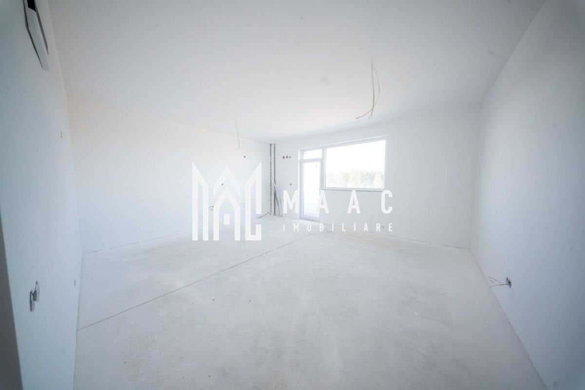 8620d63b30db44028885373ac1327b69-1