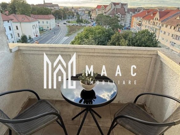 Apartament de lux cu 3 camere, vedere panoramică – zonă centrală