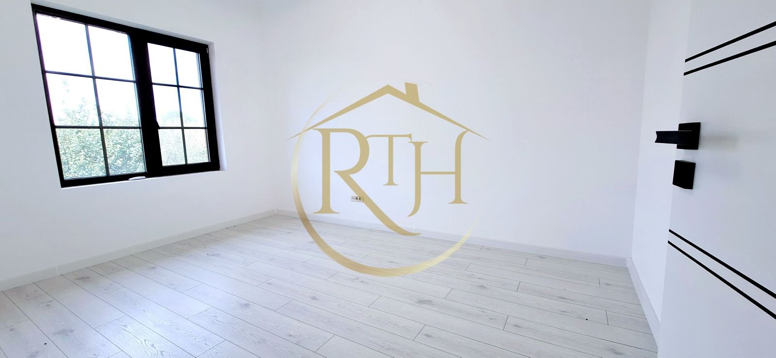 8fa8a0d8abe74896986b54036e3f2a4d