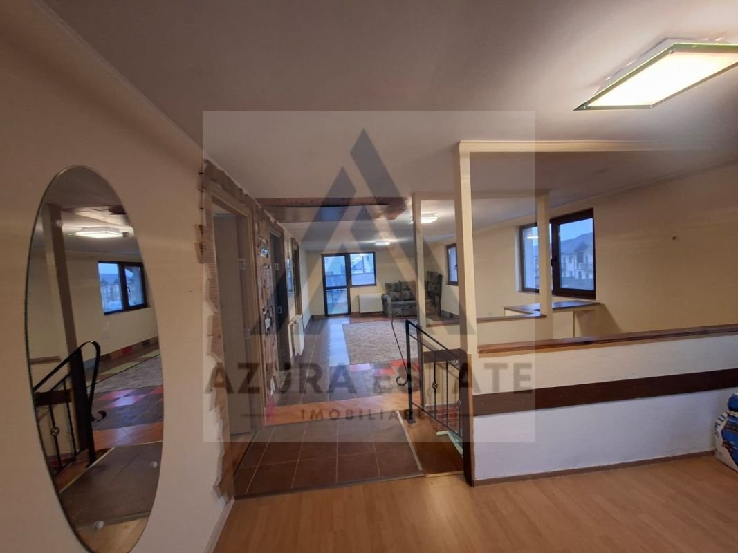 917bd68d31f4476a88f0928b399375c5