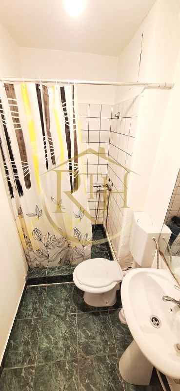 9dbb5959e54f4af7b500b4c5c32b1061