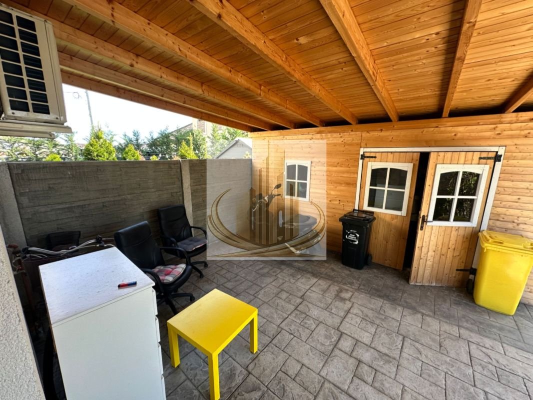 a2b8c6f75cb0481e8cb227dca1fee157