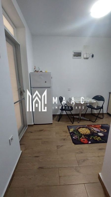 a8ebfb7fb7e24856baef17055ba76037